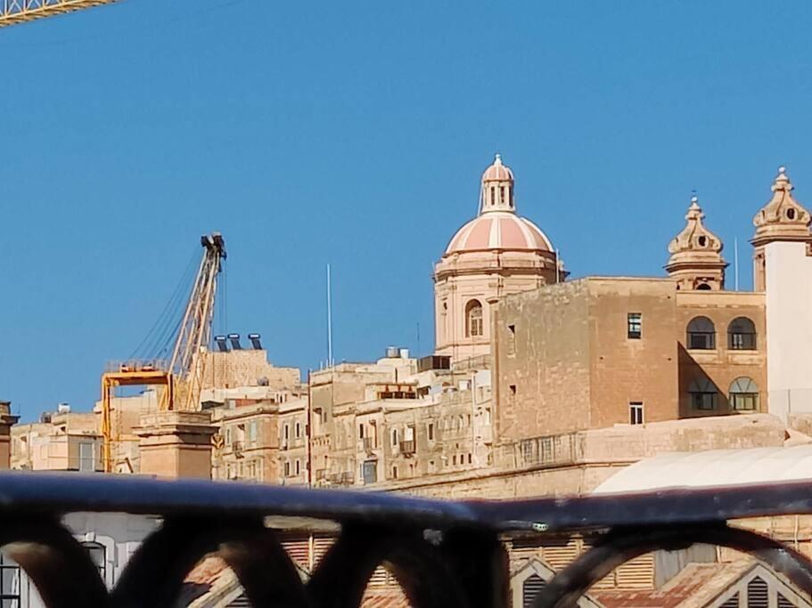 Deck 3 Savynomad Harbour Residences Wow Views Cospicua Exteriör bild