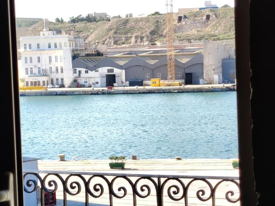 Deck 3 Savynomad Harbour Residences Wow Views Cospicua Exteriör bild
